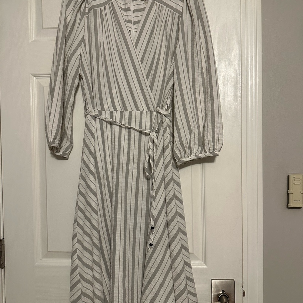 Calvin Klein Light Gray and White Striped Wrap Midi Dress